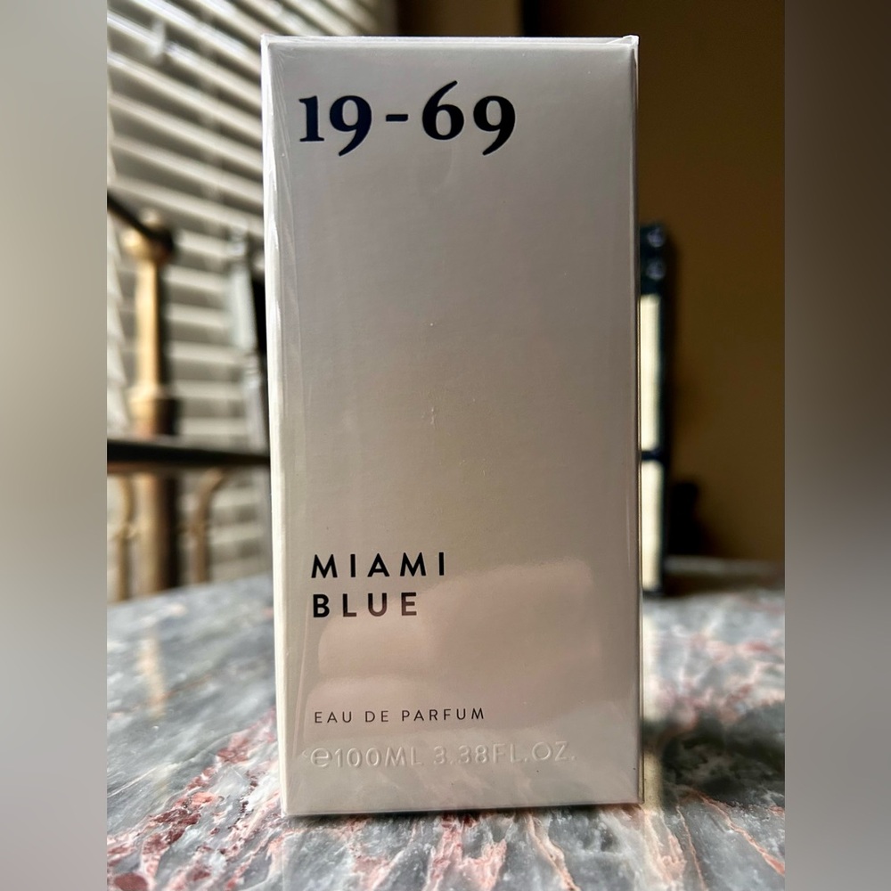 19-69 Miami Blue Eau de Parfum
